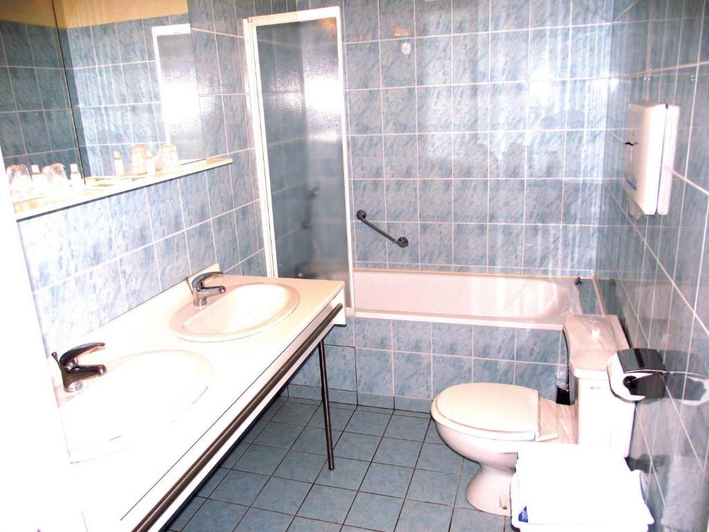 Le Dagobert Hotell Doué-la-Fontaine Rom bilde